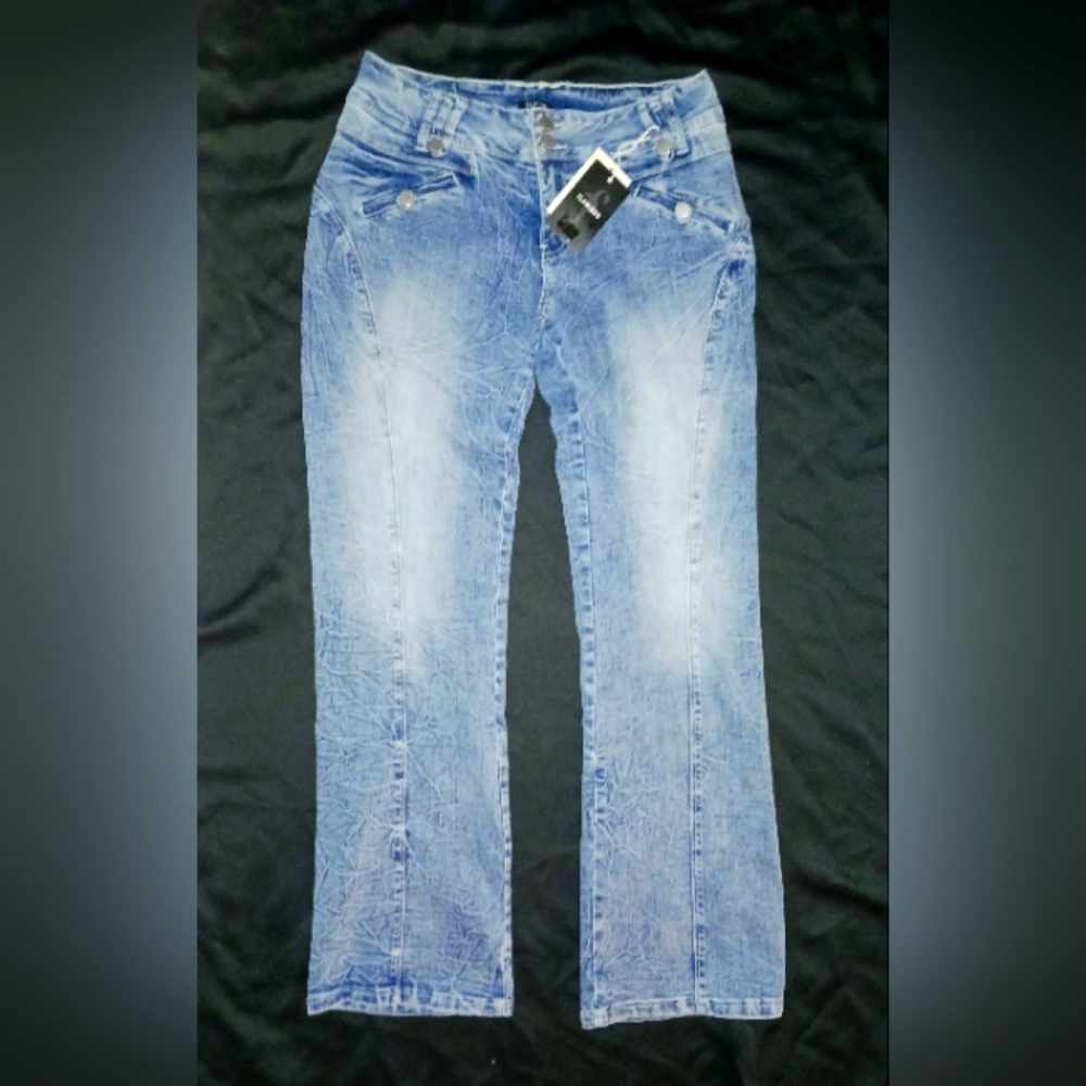 Flamingo Jeans